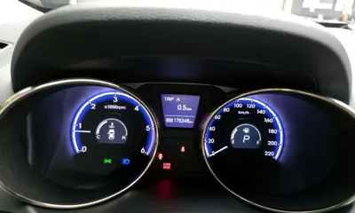 Hyundai Tucson 2011, 175348 км, за 3600000 KRW - фото 8