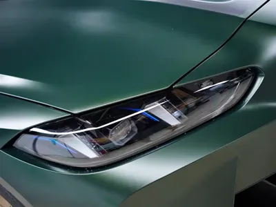BMW M4 2025, 16700 км, за 918000 CNY - фото 17