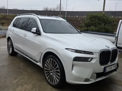 BMW X7 2025, 20000 км, за 125080000 KRW - фото 2