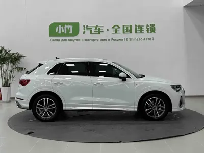 Audi Q3 2022, 49000 км, за 165000 CNY