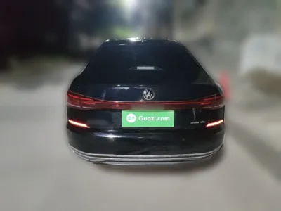 Volkswagen Passat · 2022 год