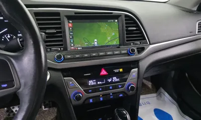 Hyundai Avante 2018, 119982 км, за 8900000 KRW - фото 15