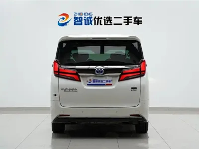 Toyota Alphard 2020, 150000 км, за 398000 CNY