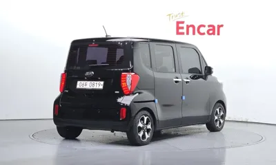 Kia Ray 2016, 56973 км, за 9900000 KRW