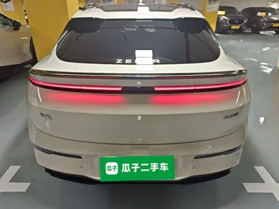 Zeekr 极氪007GT 2025, 18200 км, за 171200 CNY - фото 6