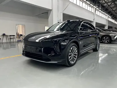 Nio EC6 · 2024 год