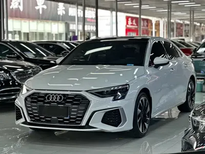 Audi A3 · 2022 год