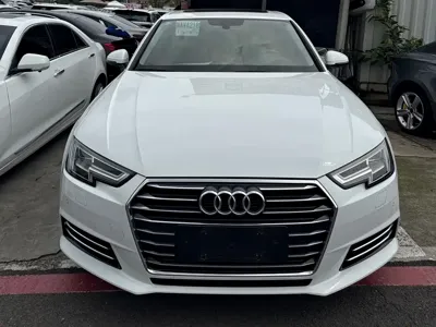Audi A4L 2018, 120000 км, за 73400 CNY