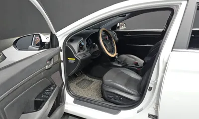 Hyundai Avante 2016, 90001 км, за 9900000 KRW - фото 10