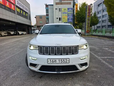 Jeep Cherokee 2018, 143332 км, за 17500000 KRW