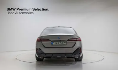 BMW i5 2025, 8060 км, за 93000000 KRW