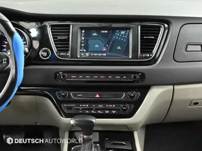 Kia Canival 2017, 146062 км, за 10300000 KRW - фото 14