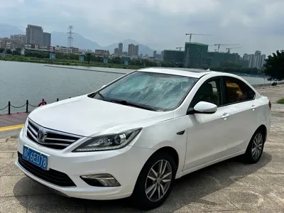Changan Eado · 2017 год