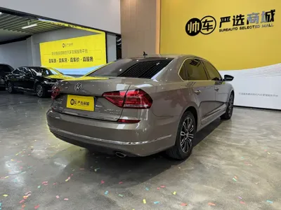 Volkswagen Passat 2017, 125000 км, за 59800 CNY