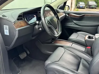 Tesla Model X 2019, 82000 км, за 193800 CNY - фото 6