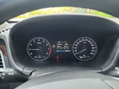 Hyundai Genesis 2016, 199795 км, за 7900000 KRW - фото 8