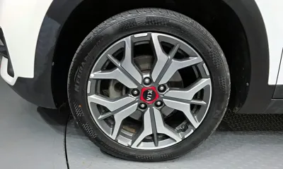 Kia Seltos 2021, 67910 км, за 19900000 KRW - фото 5