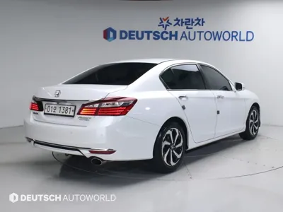 Honda Accord 2017, 140089 км, за 9700000 KRW
