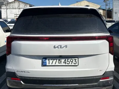 Kia Canival 2024, 29500 км, за 19240000 KRW