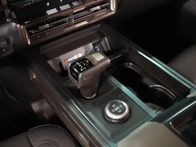 GMC Hummer EV 2025, 5350 км, за 189000000 KRW - фото 9