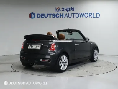 MINI Cooper Convertible 2012, 92822 км, за 6990000 KRW