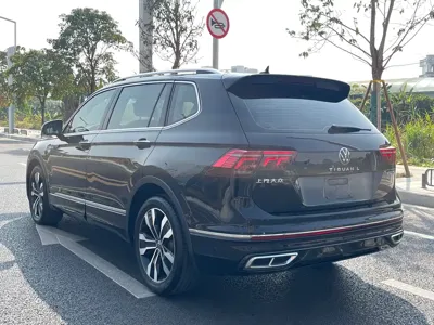 Volkswagen Tiguan L 2021, 50000 км, за 99800 CNY - фото 10