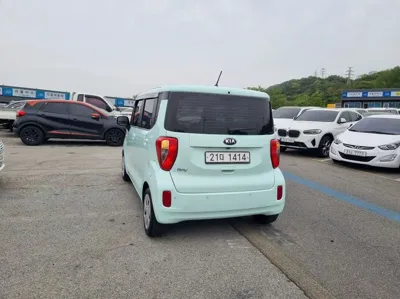 Kia Ray 2015, 139120 км, за 5490000 KRW