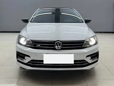 Volkswagen Sagitar 2018, 78000 км, за 38800 CNY