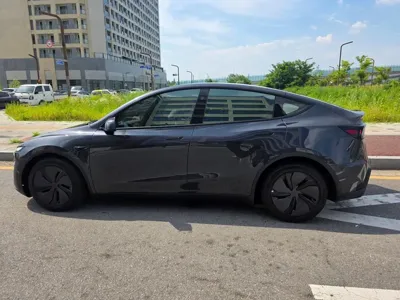 Tesla Model Y 2025, 18330 км, за 42640000 KRW