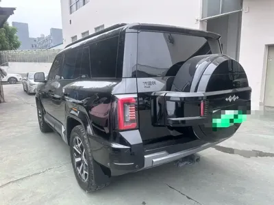 Fang Cheng Bao Leopard 8 2025, 45000 км, за 292800 CNY