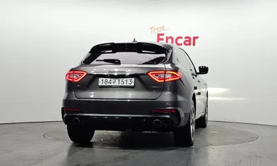 Maserati Levante 2019, 114288 км, за 29900000 KRW