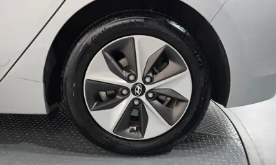 Hyundai Ioniq 2017, 109147 км, за 12300000 KRW - фото 21