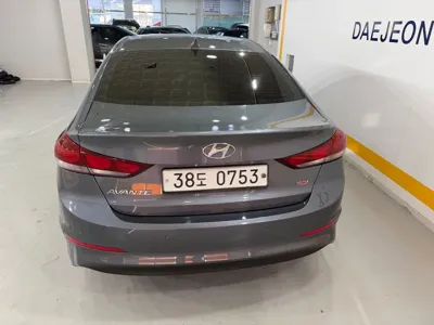 Hyundai Avante 2016, 118061 км, за 9800000 KRW - фото 5