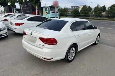 Volkswagen Lavida 2017, 135200 км, за 50855.61 CNY - фото 5
