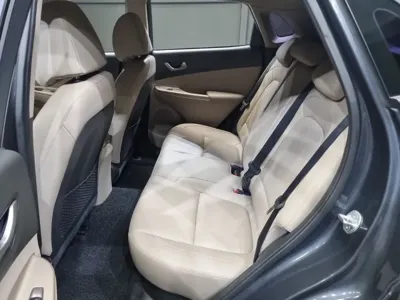 Hyundai Kona 2018, 96000 км, за 13990000 KRW - фото 19