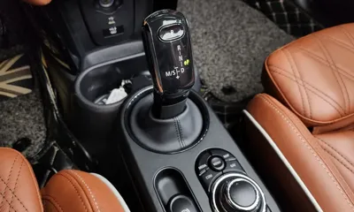 MINI Cooper Convertible 2022, 50168 км, за 25100000 KRW - фото 9