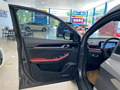 Geely Binyue 2022, 17500 км, за 58800 CNY