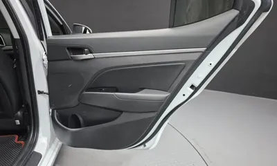 Hyundai Avante 2018, 92231 км, за 10800000 KRW - фото 25