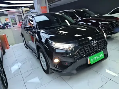 Toyota RAV4 2022, 11200 км, за 91500 CNY