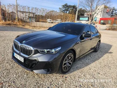 BMW 5-Series · 2024 год