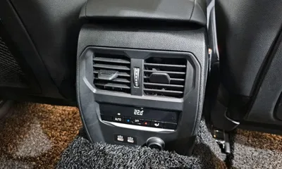 BMW 3-Series 2019, 47018 км, за 26000000 KRW - фото 19