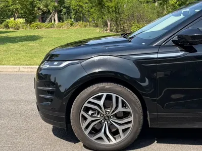 Land Rover Evoque 2023, 18000 км, за 156000 CNY