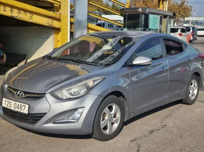 Hyundai Avante 2014, 215919 км, за 3500000 KRW - фото 1