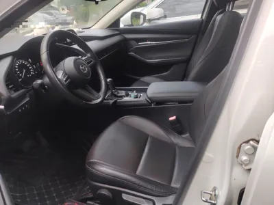 Mazda Mazda 3 Axela 2020, 47400 км, за 67840.66 CNY - фото 12