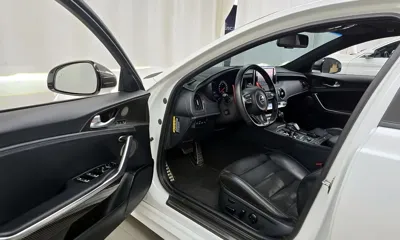 Kia Stinger 2018, 159759 км, за 12390000 KRW - фото 10