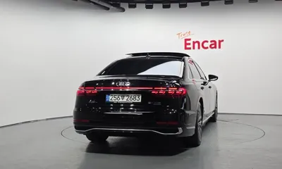 Audi A8 2023, 13675 км, за 96500000 KRW