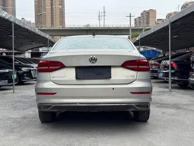 Volkswagen Lavida 2018, 130000 км, за 42800 CNY - фото 5