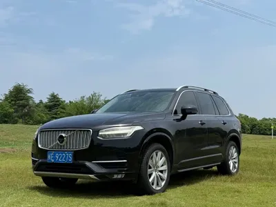 Volvo XC90 · 2018 год