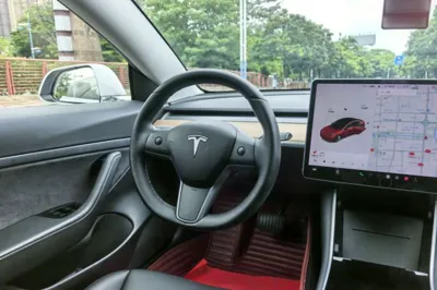 Tesla Model 3 2019, 75800 км, за 109535.68 CNY - фото 39