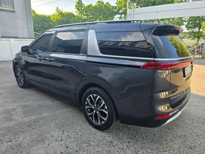 Kia Canival 2021, 128877 км, за 19500000 KRW